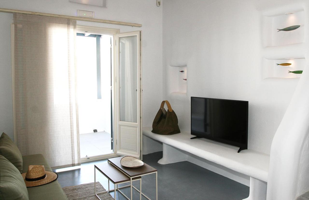 5 Traditional Suites Livadi  Exterior foto