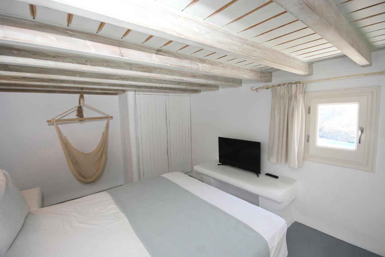 5 Traditional Suites Livadi  Exterior foto