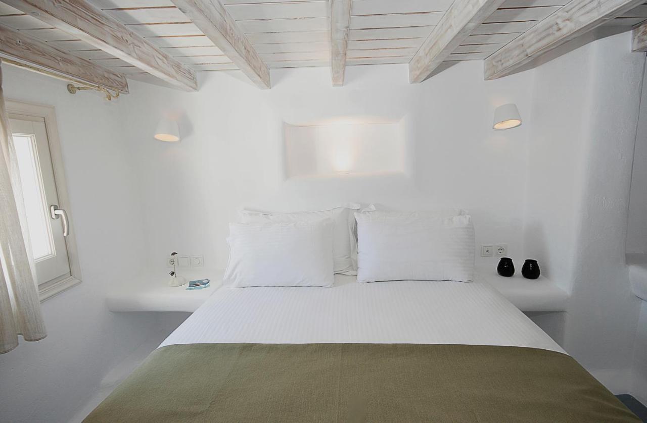 5 Traditional Suites Livadi  Exterior foto