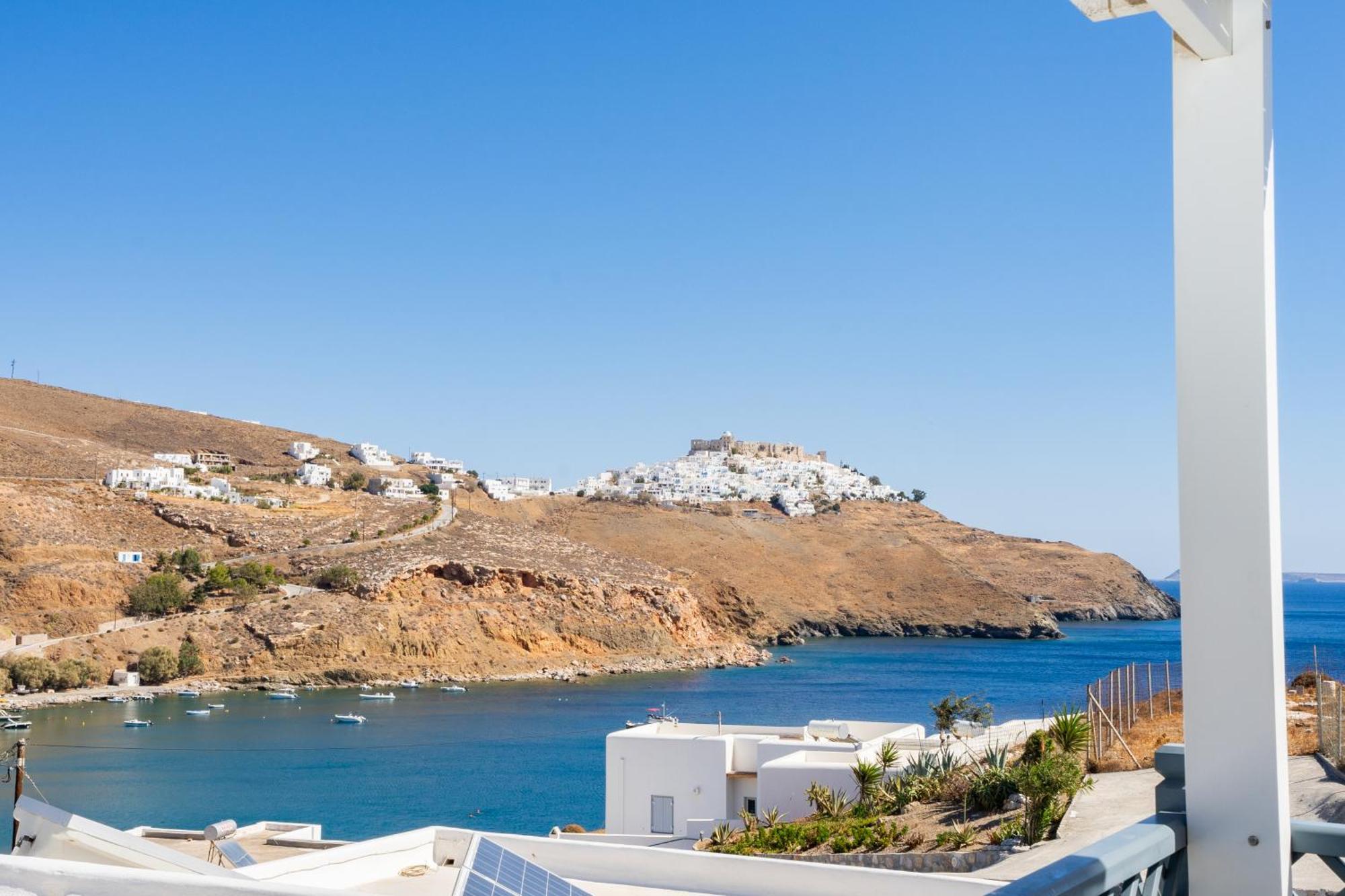 5 Traditional Suites Livadi  Exterior foto